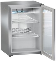 44 literes tejhűtő, ventilációs hűtéssel, üvegajtós
